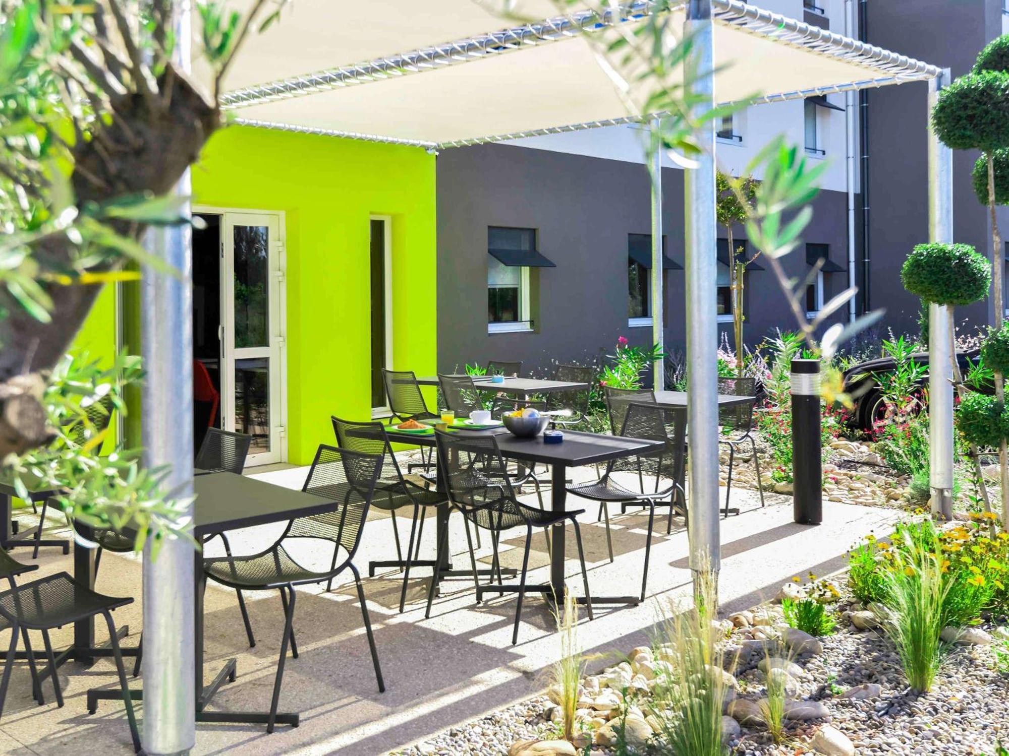 Ibis Budget Porte De Camargue サン・マルタン・ド・クロ エクステリア 写真