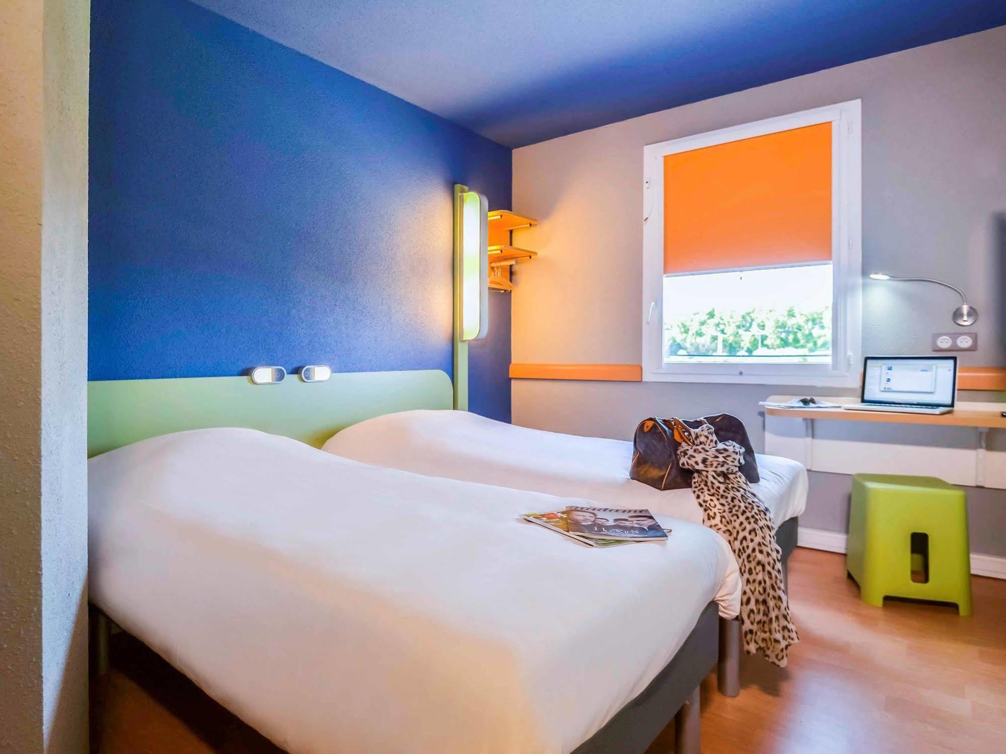 Ibis Budget Porte De Camargue サン・マルタン・ド・クロ エクステリア 写真