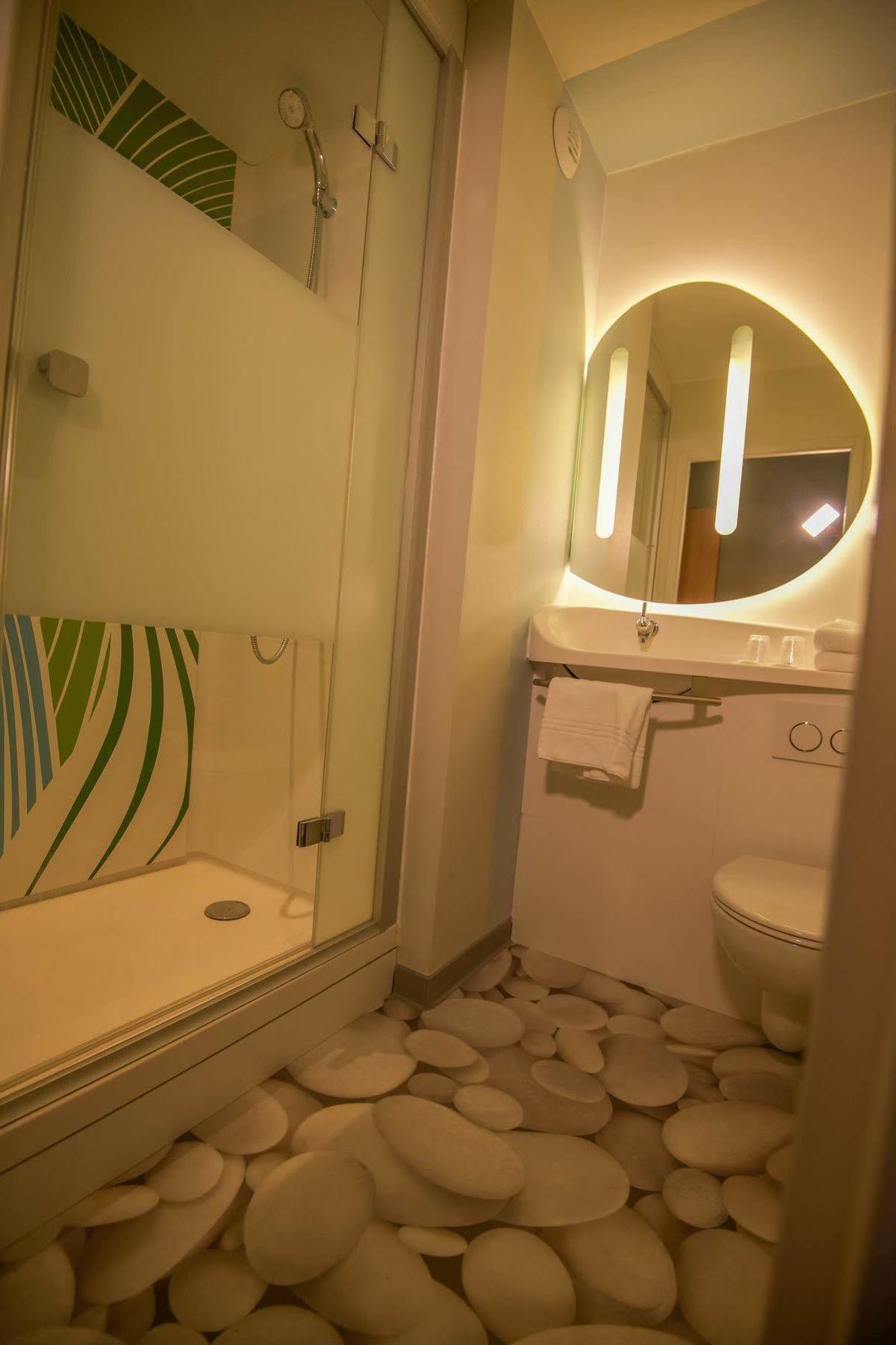 Ibis Budget Porte De Camargue サン・マルタン・ド・クロ エクステリア 写真